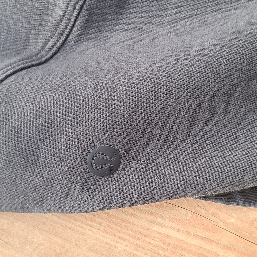 Lululemon Pullover - image 3